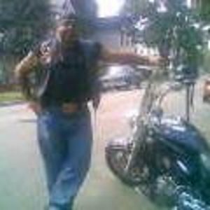 Meet your Posher, Larry